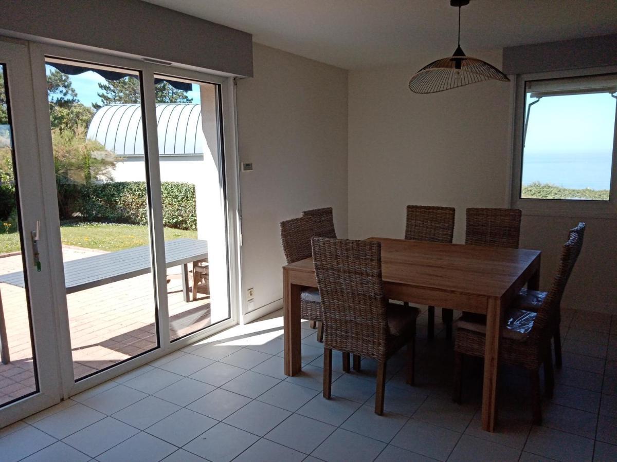 Maison Vue Mer Granville Esterno foto